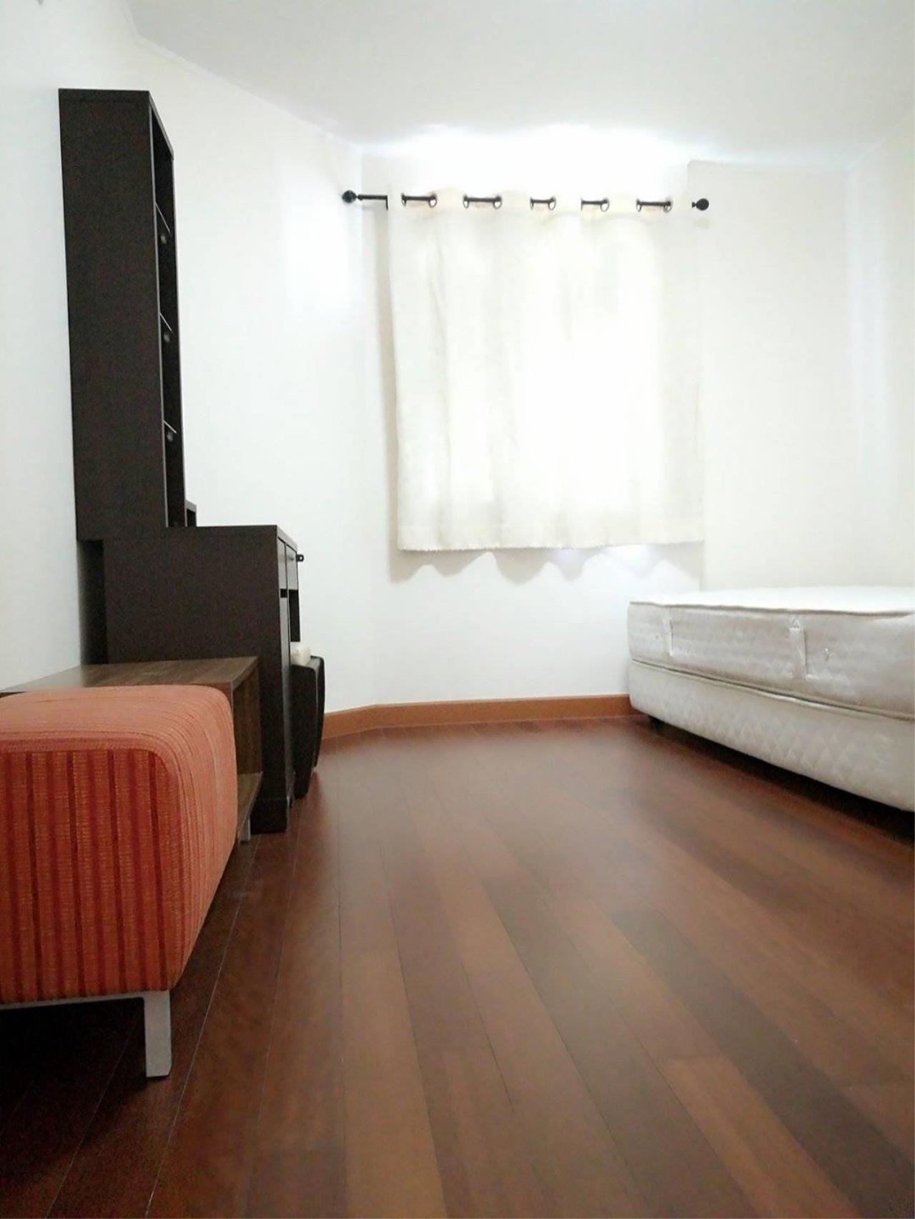 A10190310 Belle Park Residence