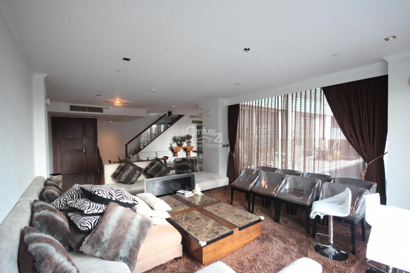 3 bedrooms For Rent in Phrom phong, Bangkok