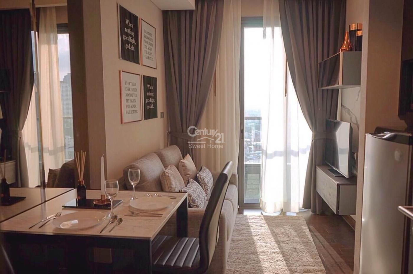 1 bedrooms For Sale in Phrom phong, Bangkok