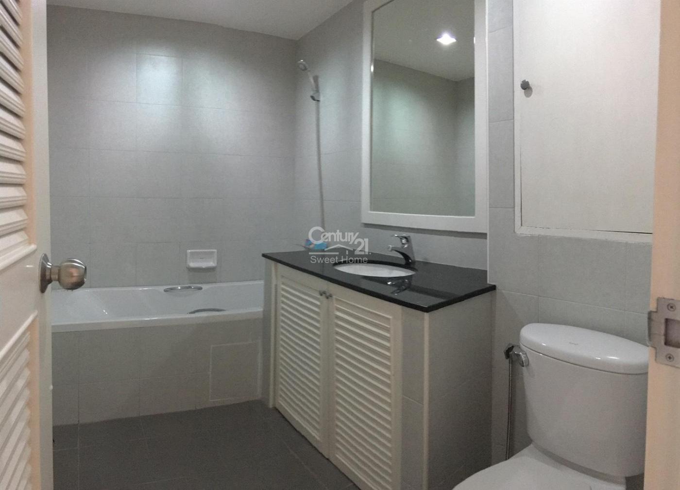 2 bedrooms For Rent in Phrom phong, Bangkok