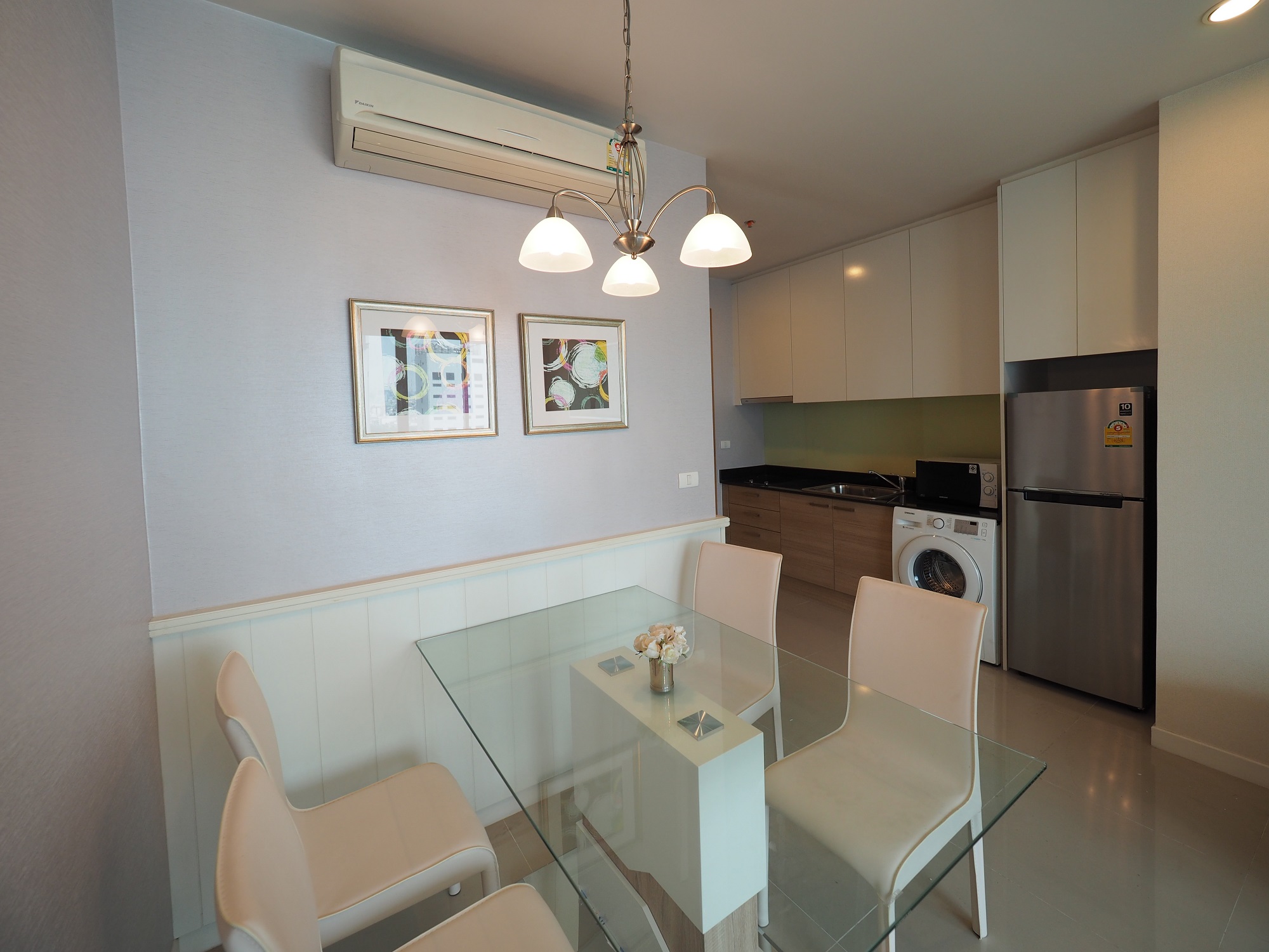 1bed 1bath@Circle Condominuim