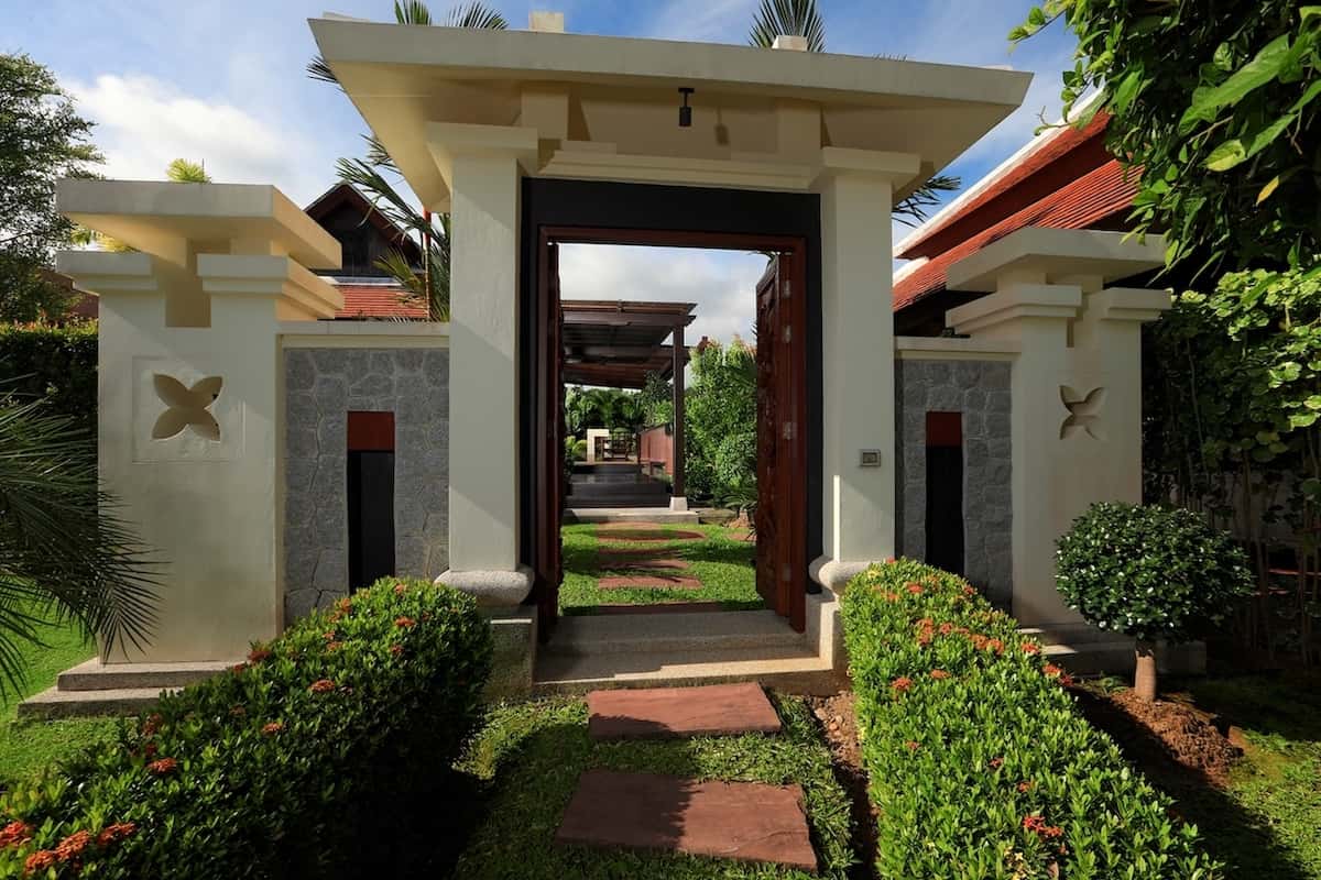 Pool Villa for Sales in Nai Harn (ID: NH-003)