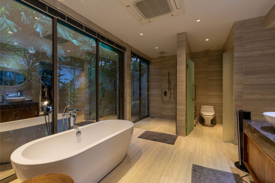 Grand Courtyard Residence (ID: LY-022)