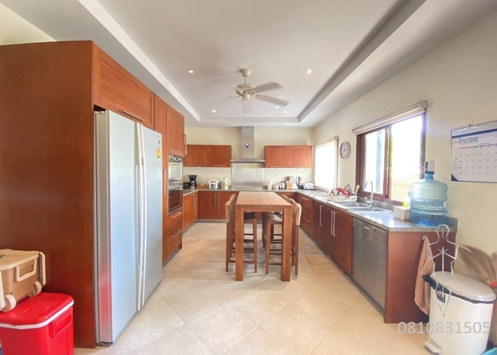 Great Villa in Bangtao (ID: BT-009)
