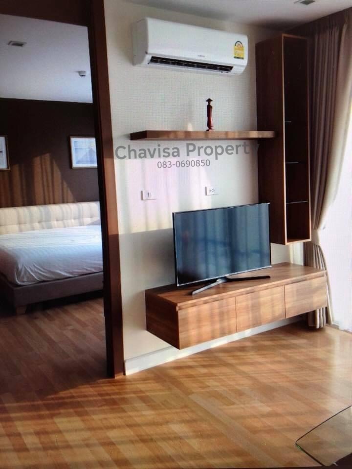 Green Lake Condo Sriracha for rent