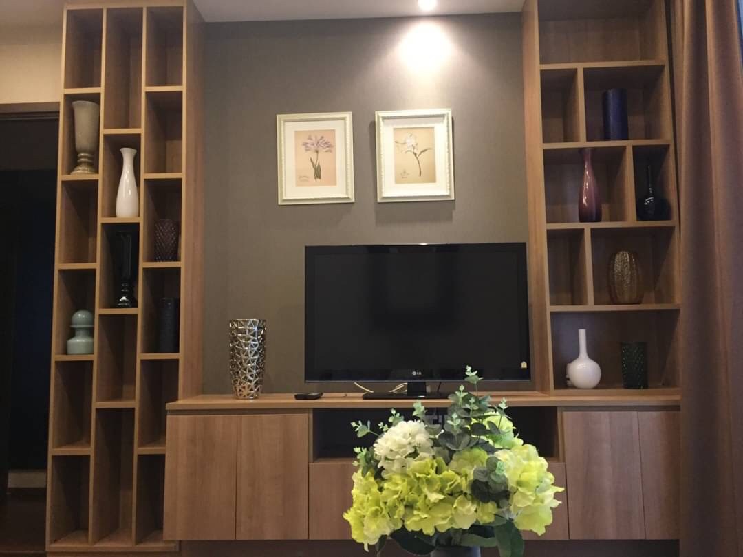 Quattro Thonglor
