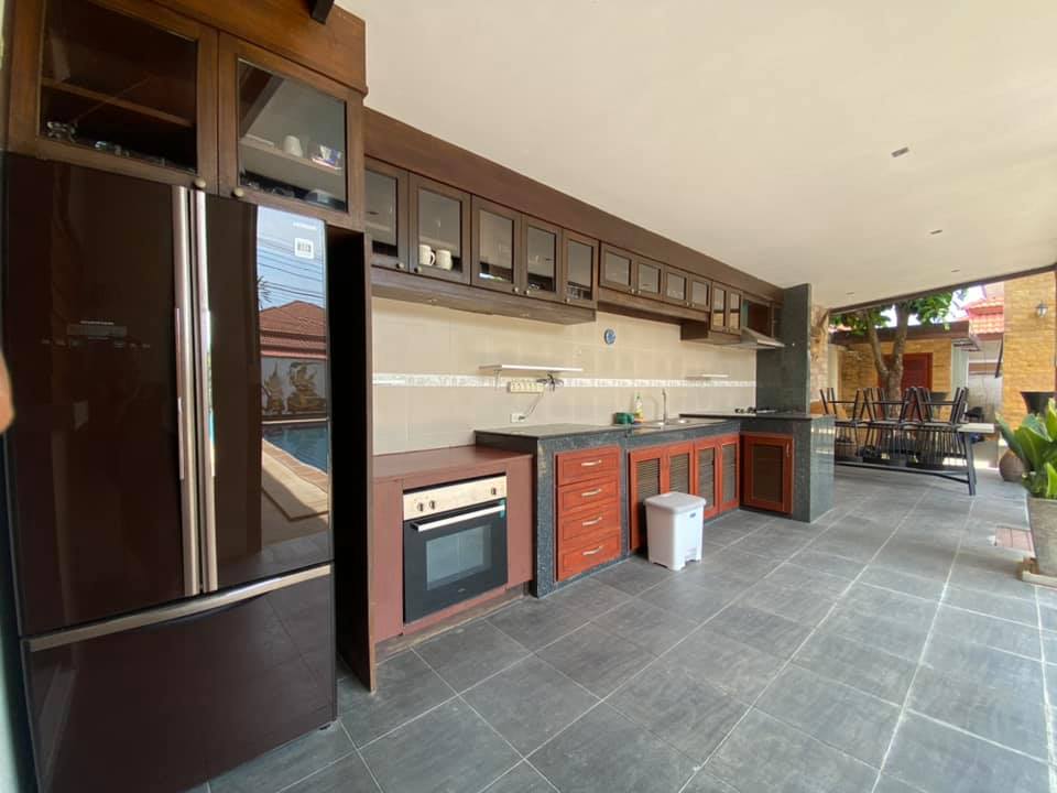 Thai Contemporary Style Villa in Manik (ID: MH-005)