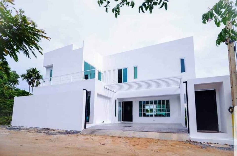Super Modern Style Villa in Nai Harn (ID: NH-014)