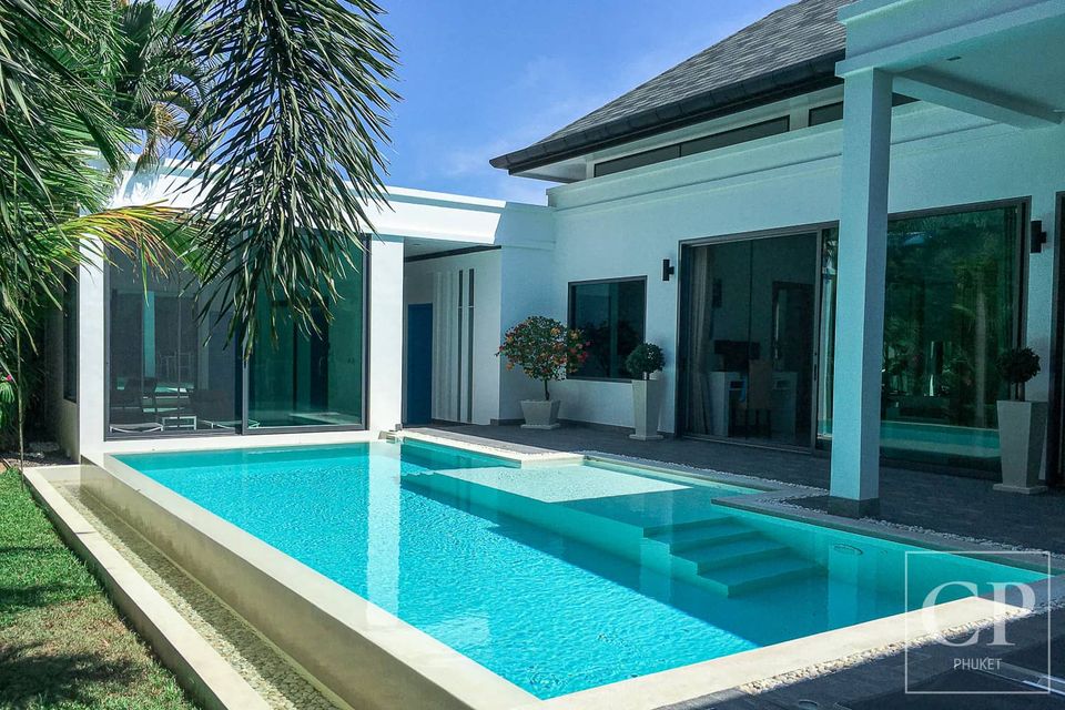 Modern Sophisticated Pool Villa in Rawai (ID: RW-077)