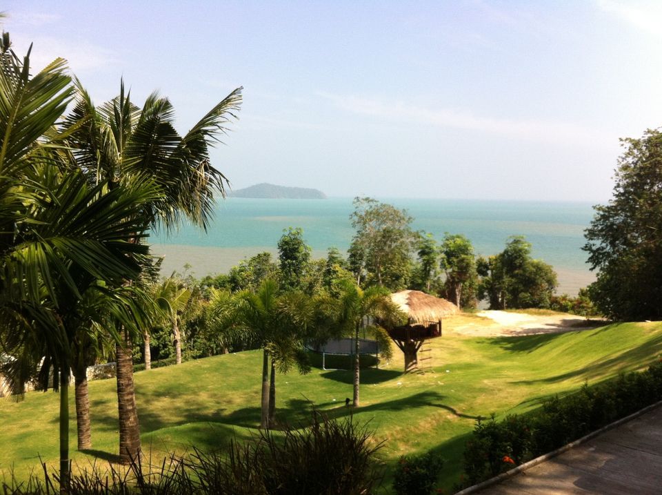 Oceanfront Headland in Makham Bay (ID: LFS-016)