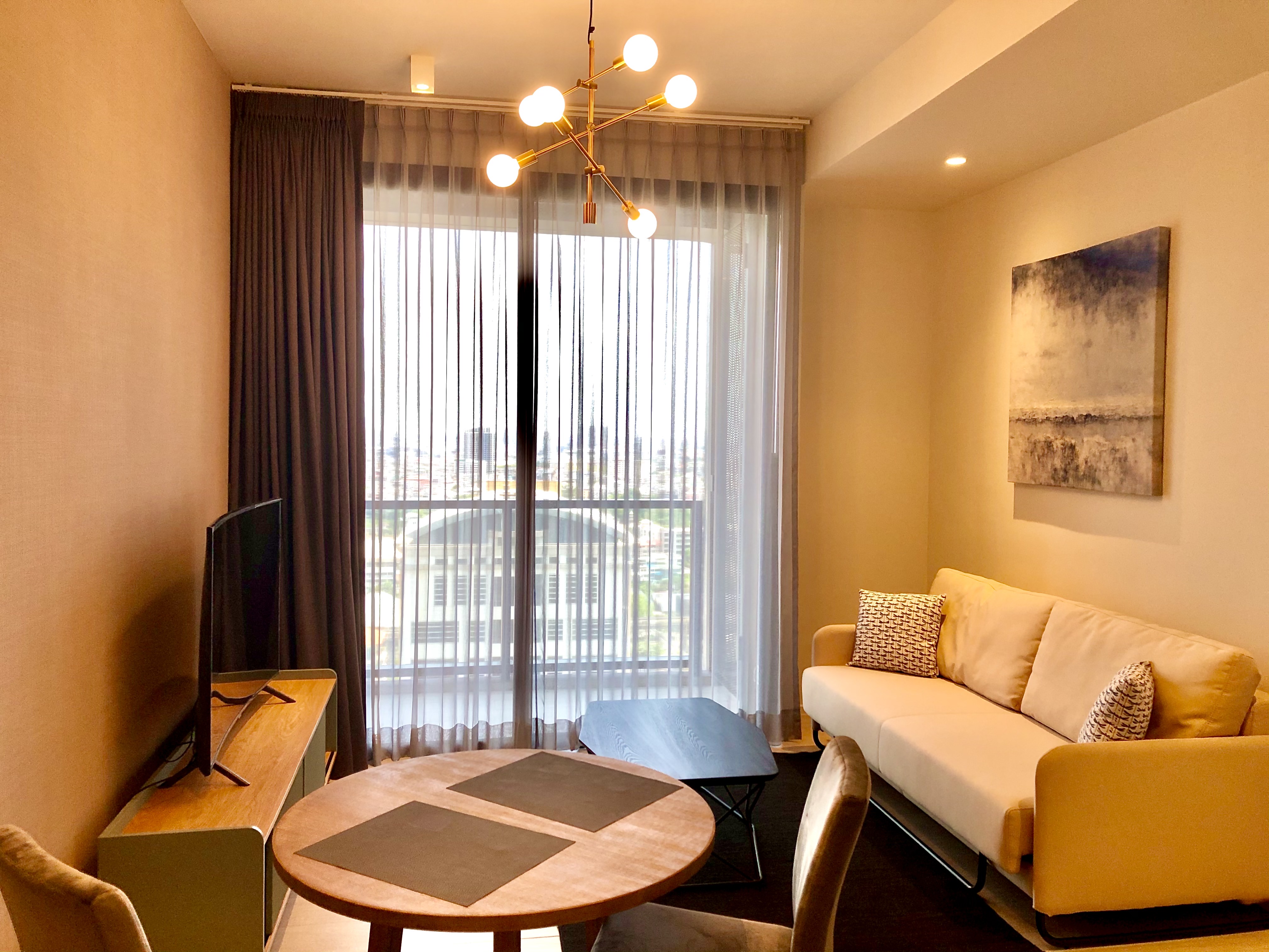 The Lofts Silom by Raimon Land
