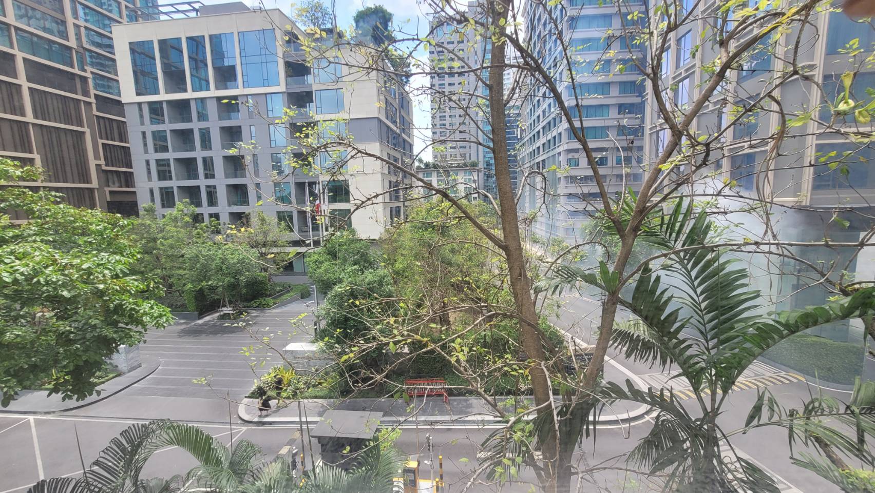 Modern Apartment in Soi Langsuan