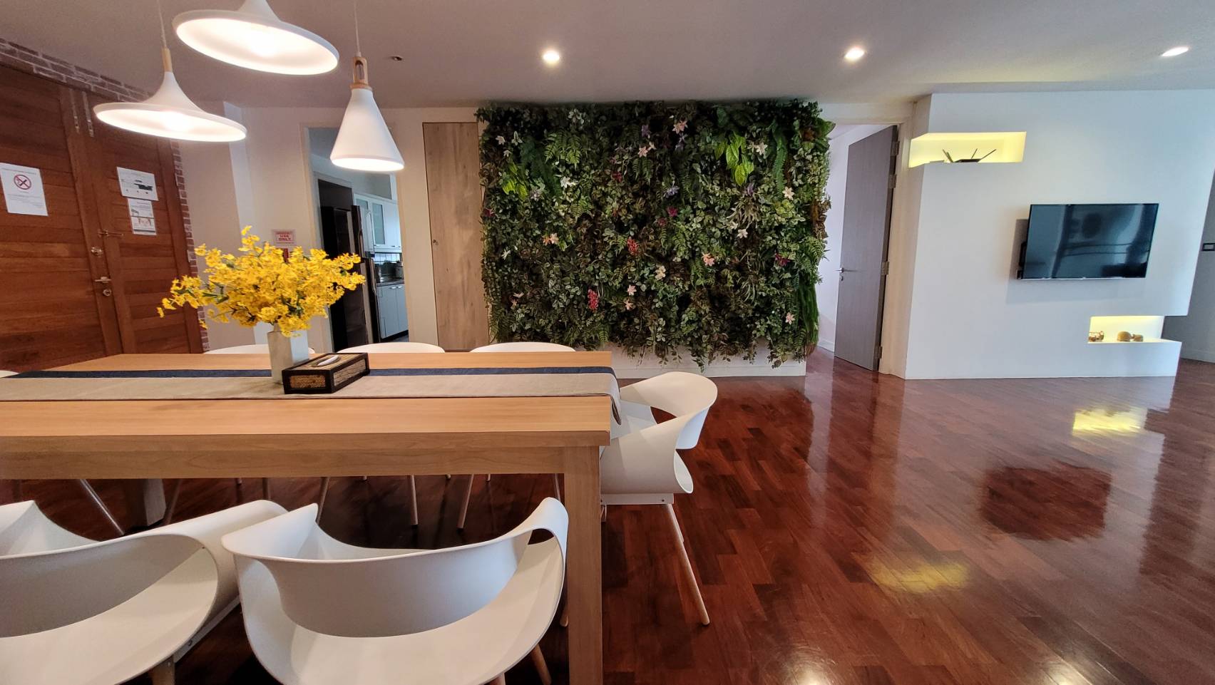 Modern Apartment in Soi Langsuan