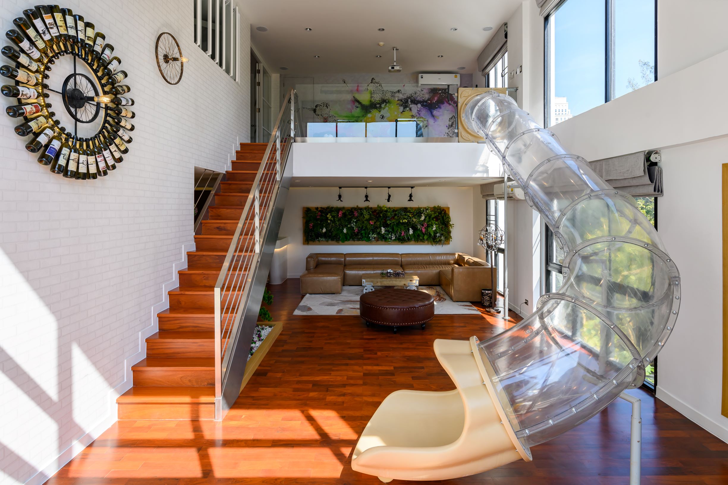 Embassy Suite Duplex Apartment in Soi Langsuan