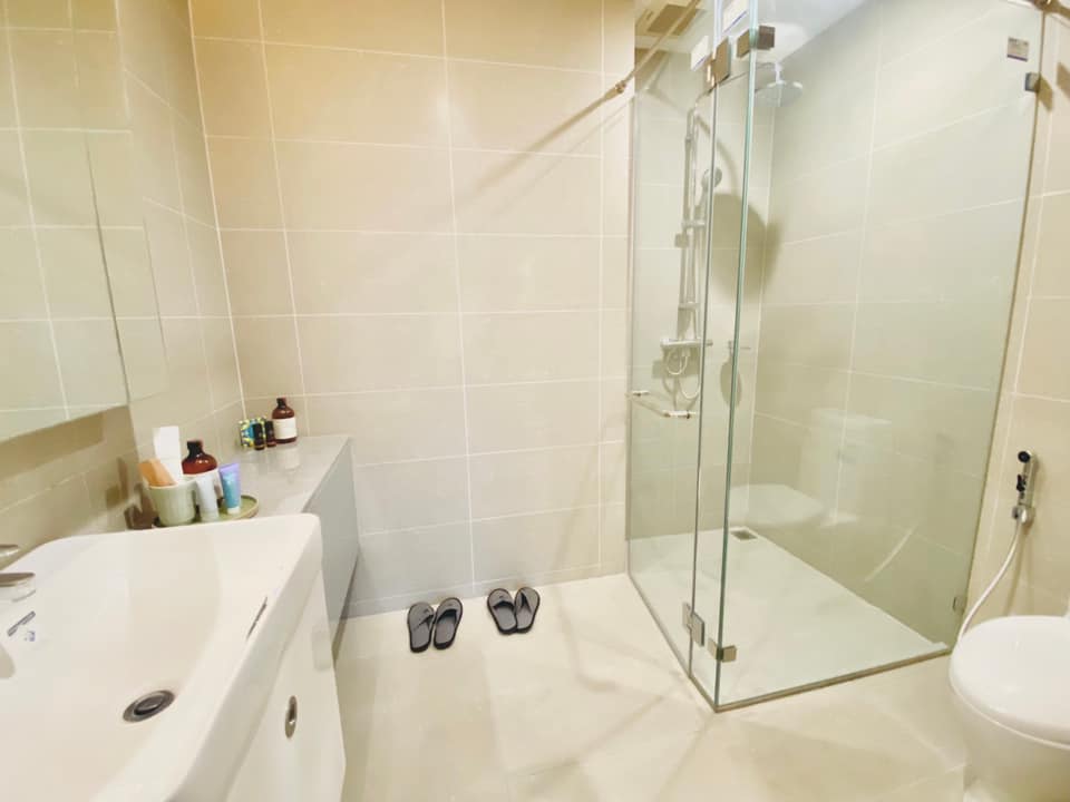 LTH3459 – Noble Ploenchit FOR RENT 1 bed 1 bath size 58.57 Sq.M. Nearby BTS Phloen Chit station ONLY 38k/Month