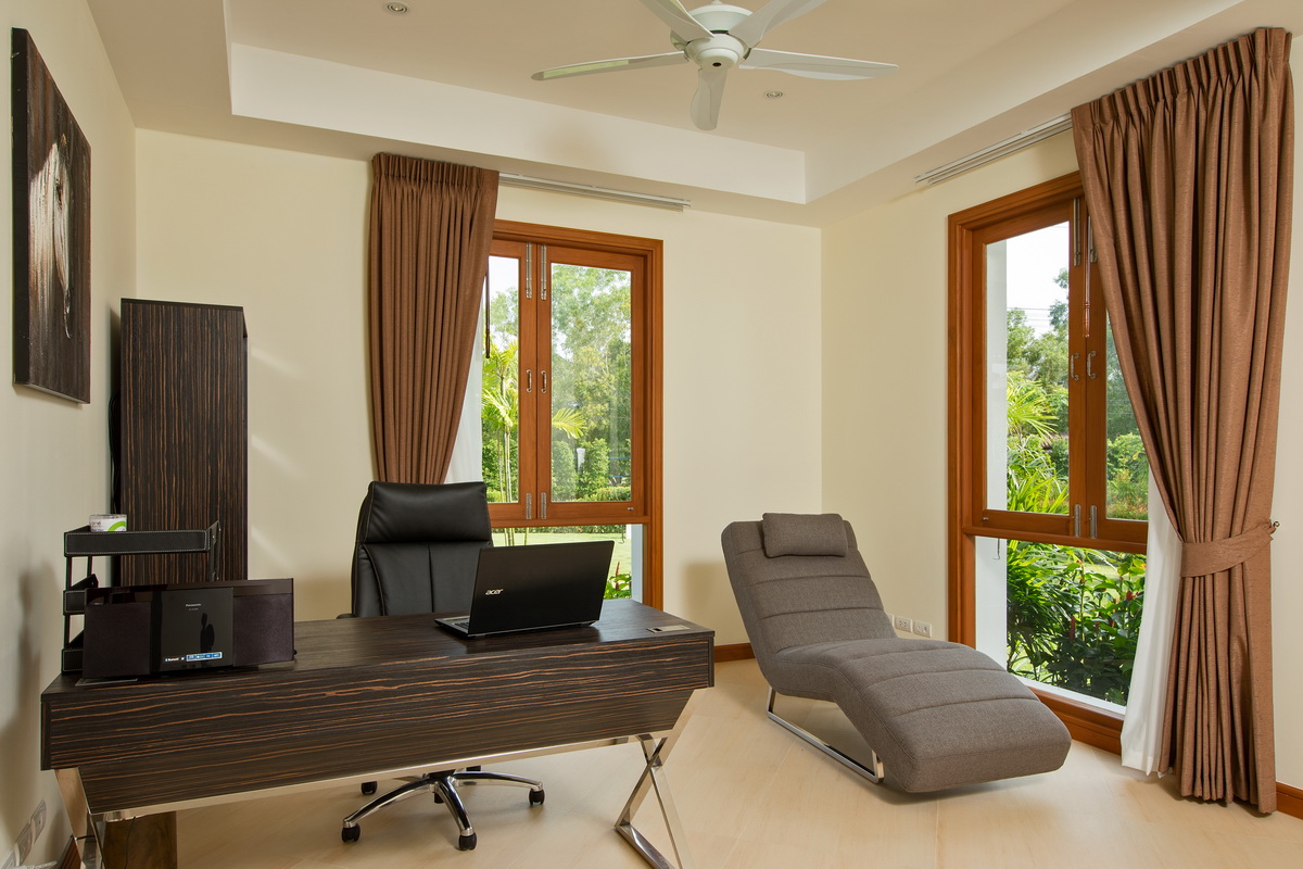 Big Land Plot Pool Villa in Laguna (ID: LG-036)
