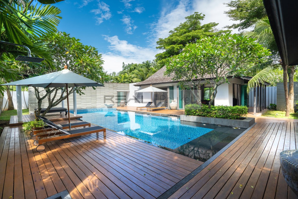 Anchan Villas III - Impressive Bali-Style 3-Bedroom Pool Villa in Layan Phuket
