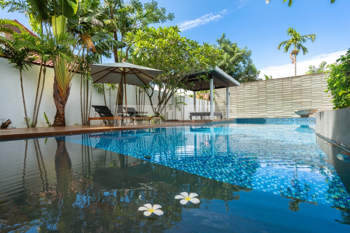 Anchan Villas III - Impressive Bali-Style 3-Bedroom Pool Villa in Layan Phuket