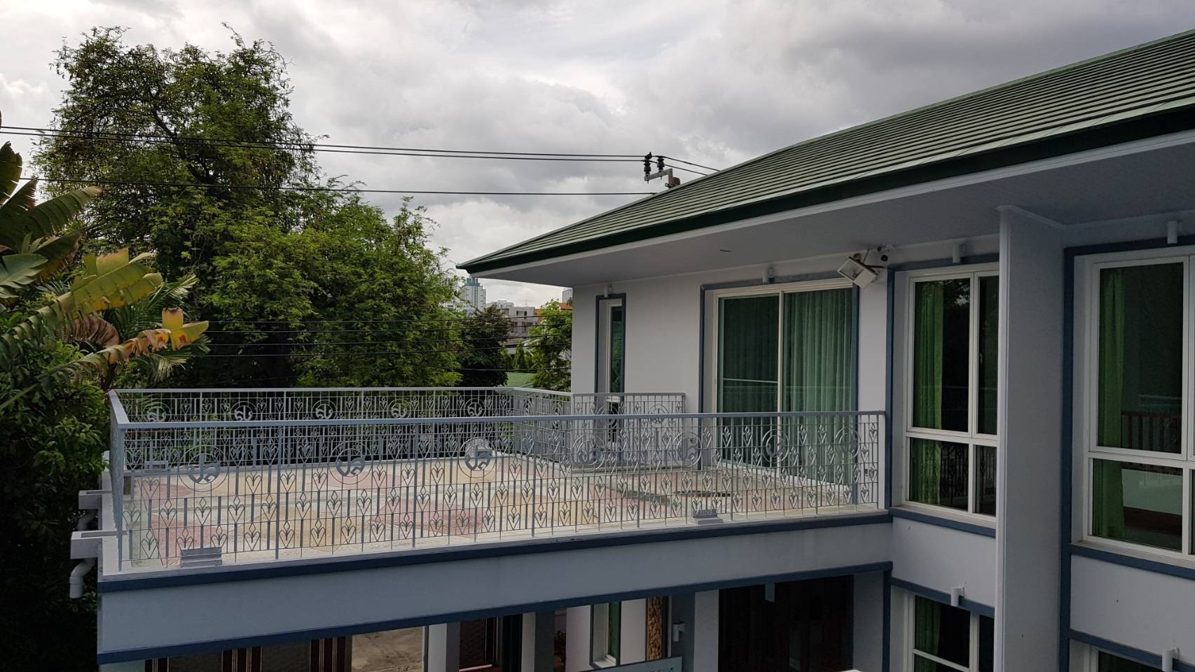 Detached Home for RENT in Phromphong