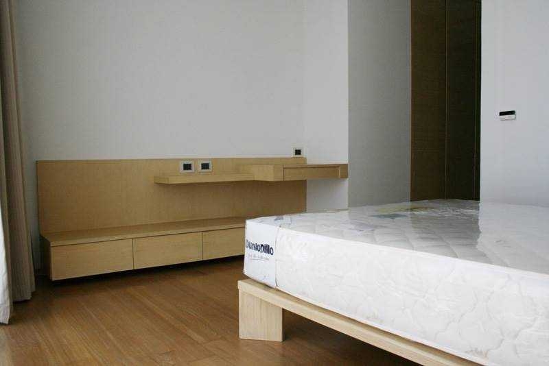 LTH3813 – Saladaeng Residences FOR RENT 2 beds 2 baths size 125 Sq.M. Nearby MRT Lumphini Station ONLY 100k/Month