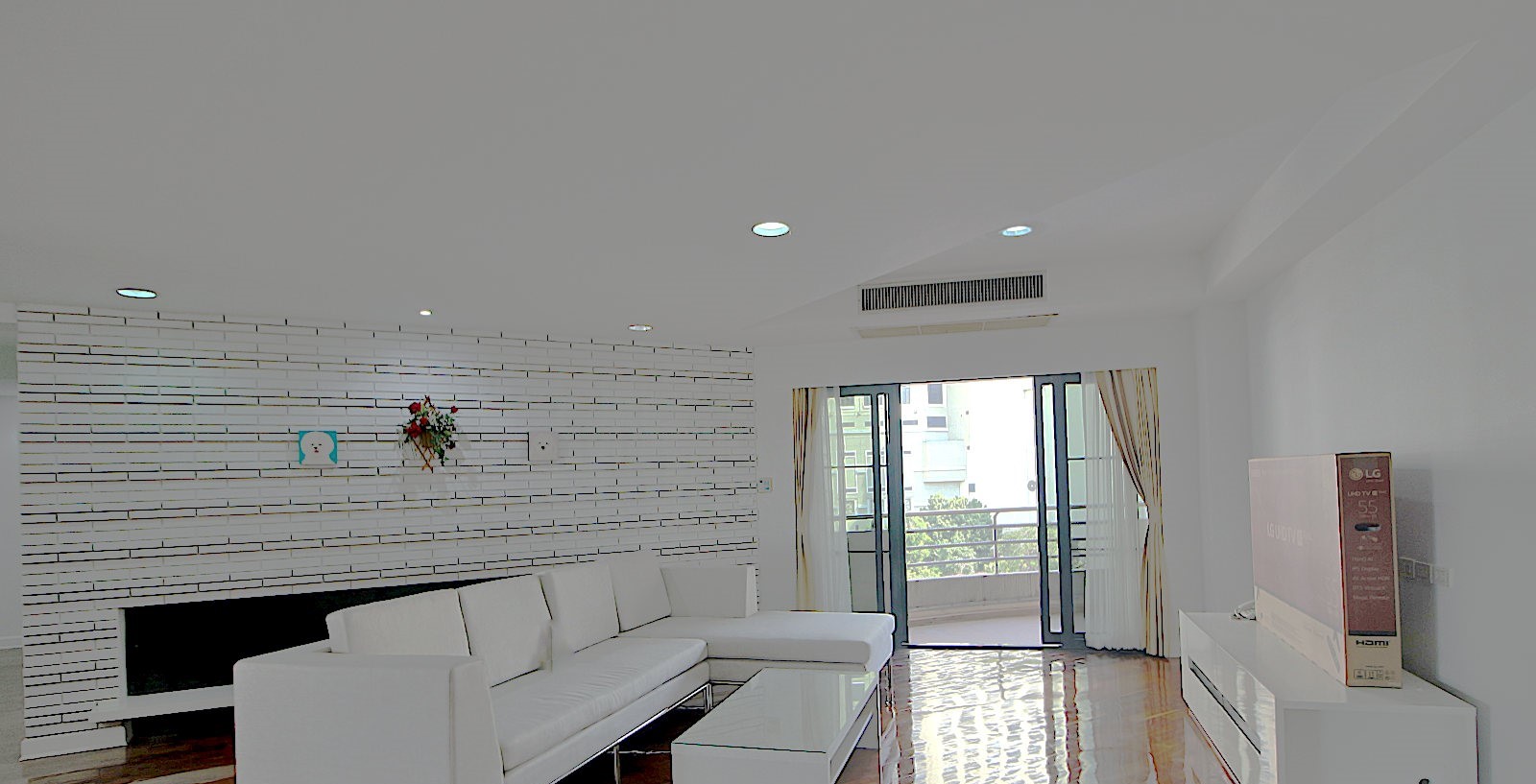 Apartment in Asoke