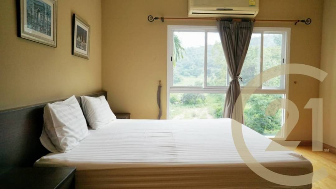 Blue Mountain condo