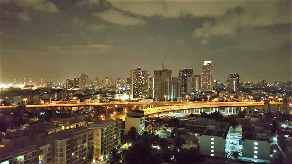 Rhythm sukhumvit 50