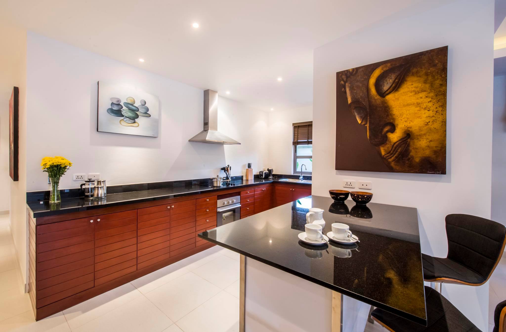 Elegant 3 bedrooms Pool Villa For RENT