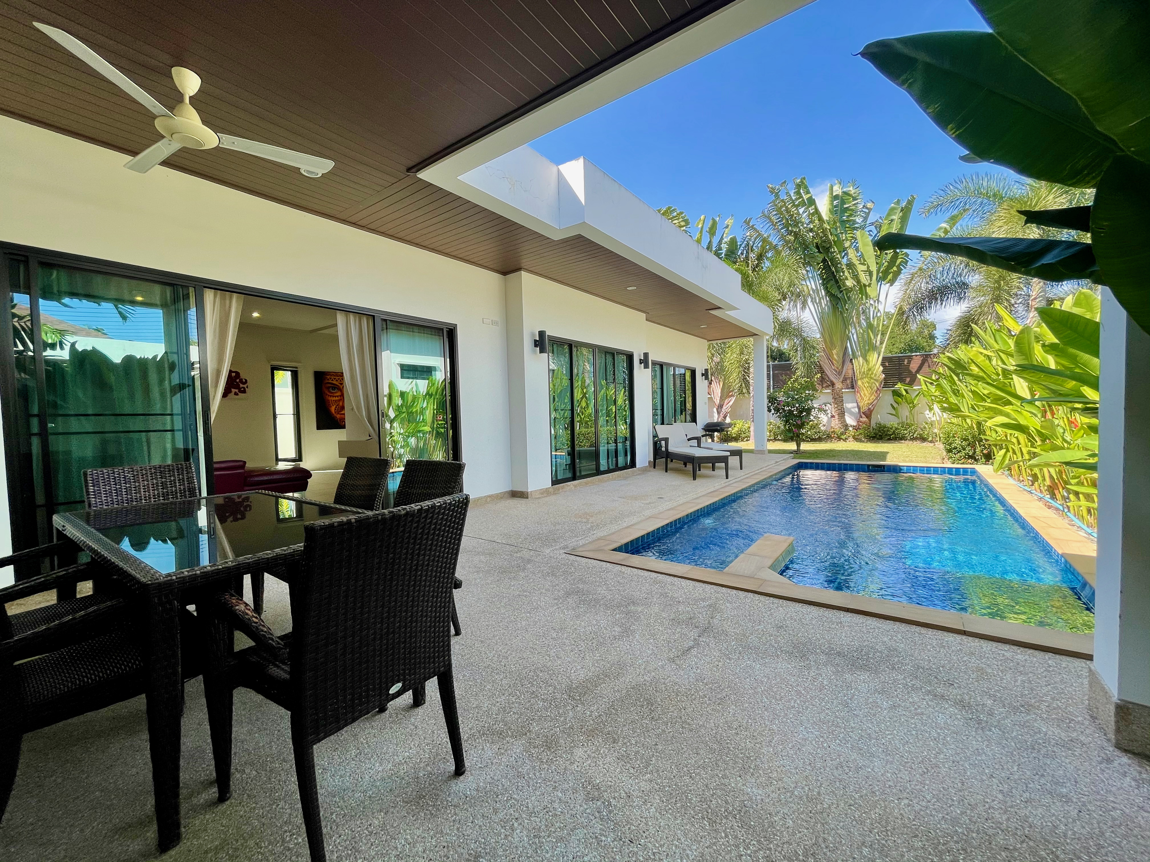 3 Bedroom Pool and Garden Villa (RW-189)