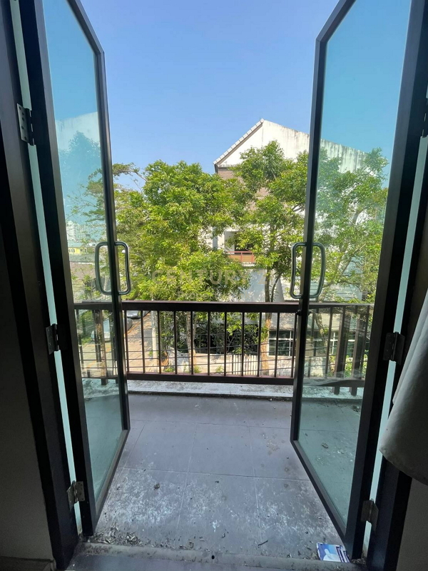 Hot item! Townhome Areeya Mandarina Suttisan for sale and Rent at Ratchada-Suttisan close to MRT/50-TH-64107