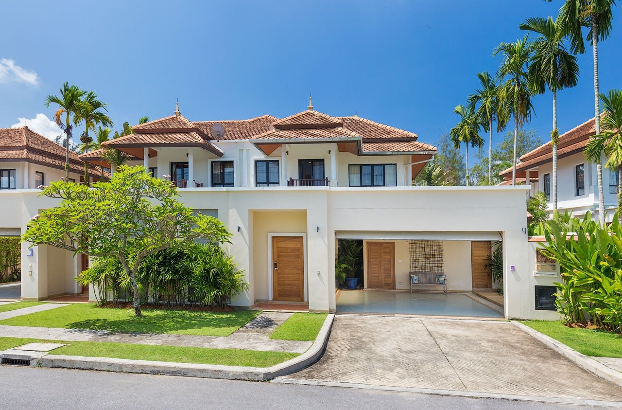Beautiful Fully Furnished 4 Bedrooms Villa