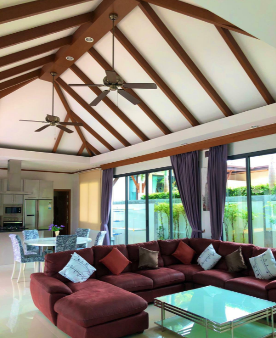 Newly Renovated 3 bedrooms Pool villa for rent in Rawai RW-197