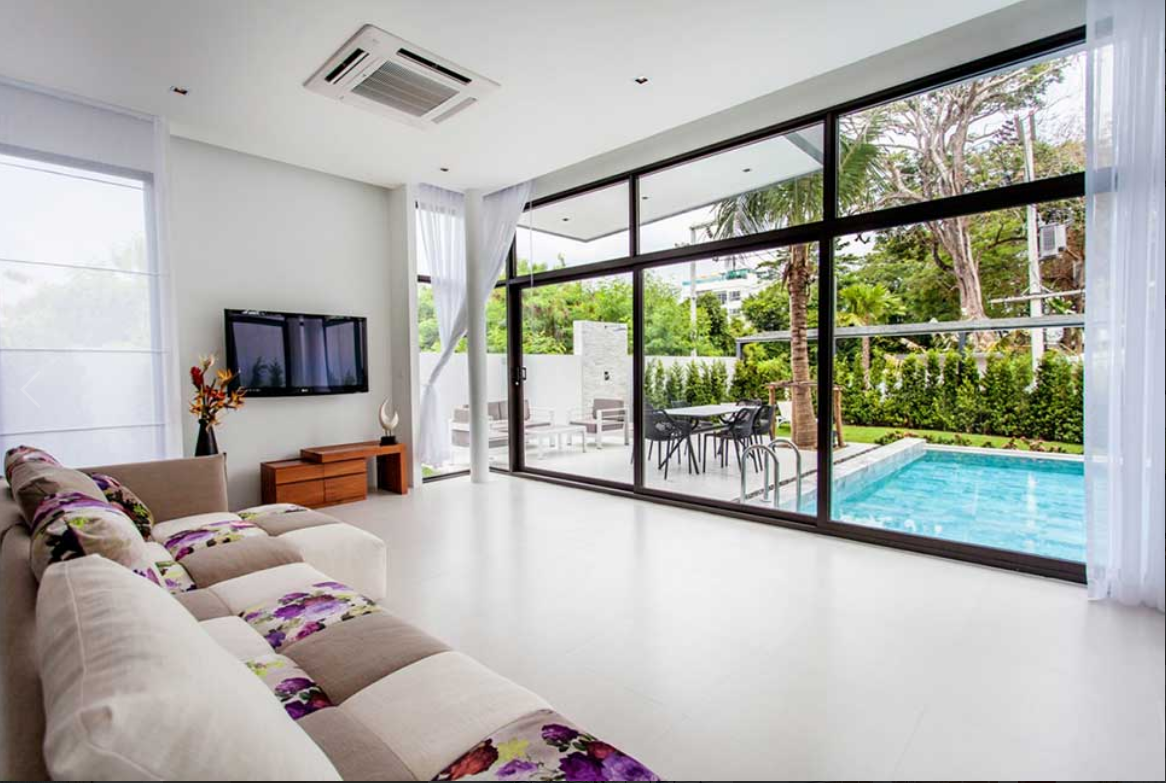 Boutique 3 bedrooms Pool villa for rent in Nai Harn NH-059
