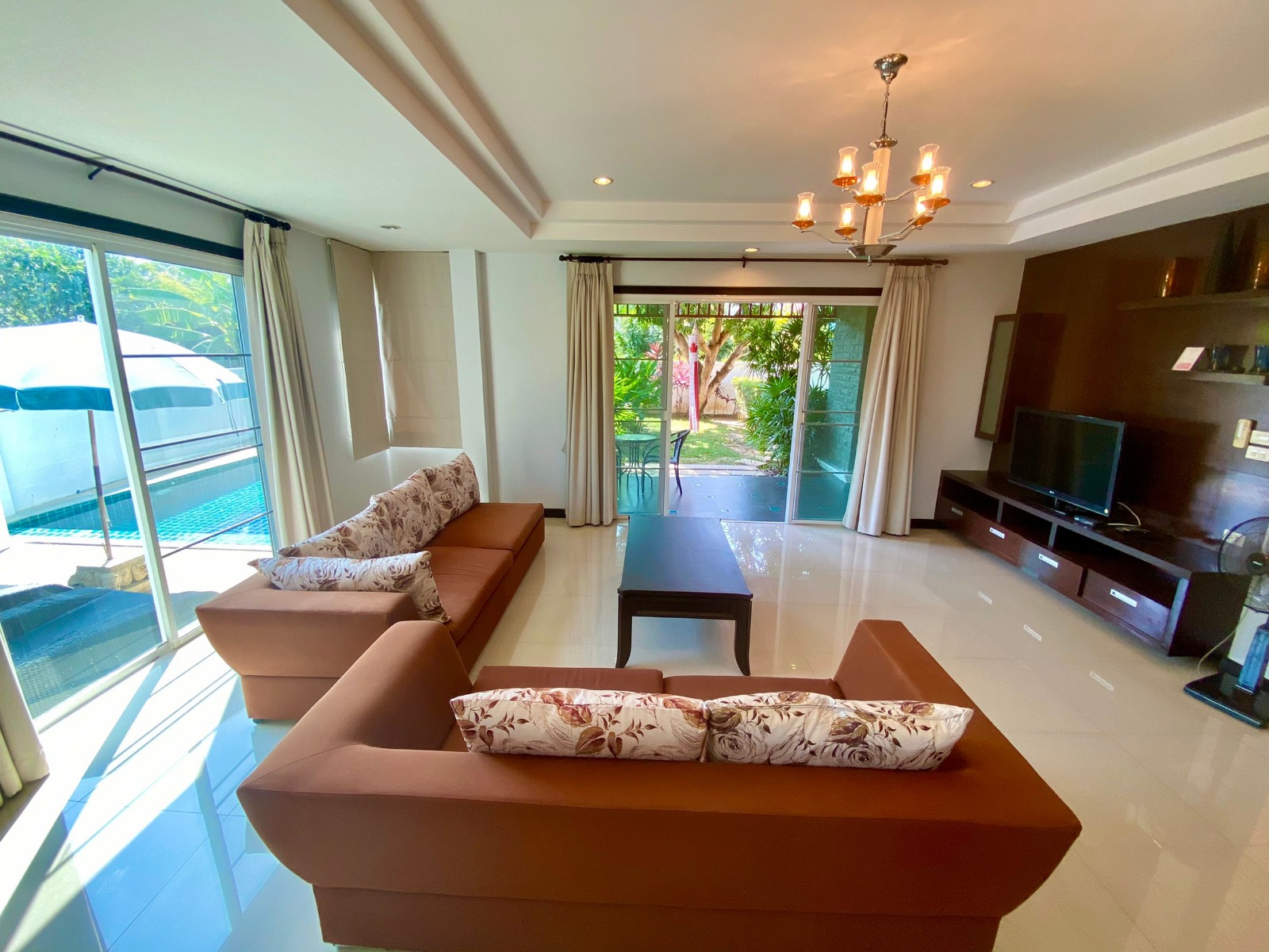 Pool Villa for rent ID RW-198