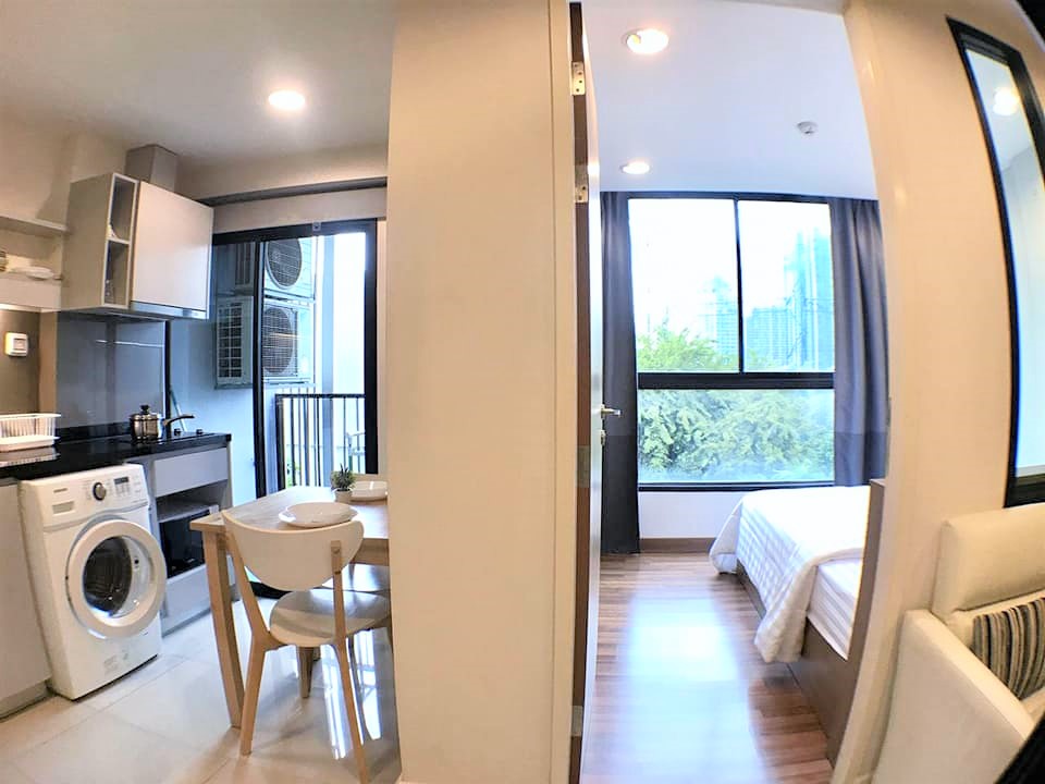 Zenith Place Sukhumvit 42
