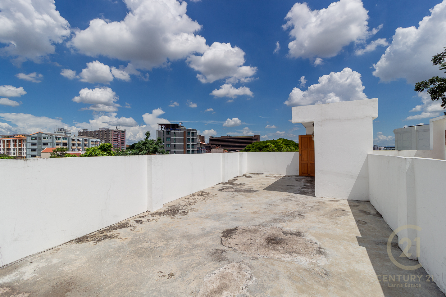 Brand new Corner Commercial Building for SALE in Nimman
