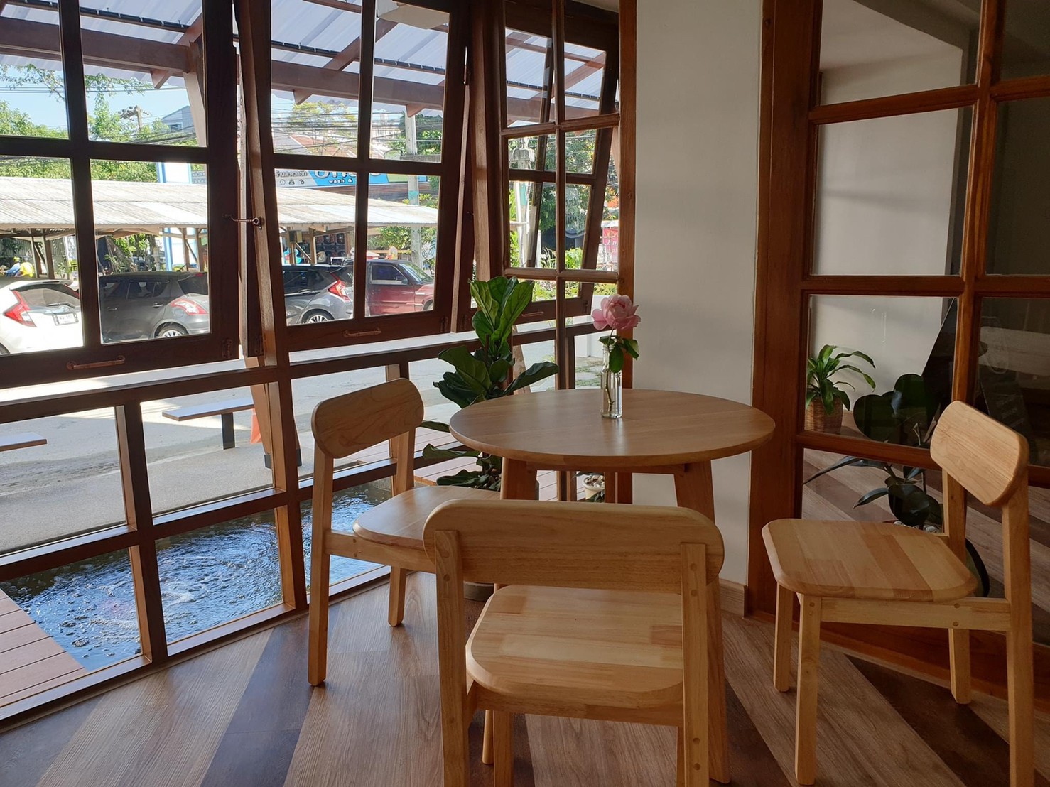 Lovely Stylish Hostel Business for SALE in Nimman