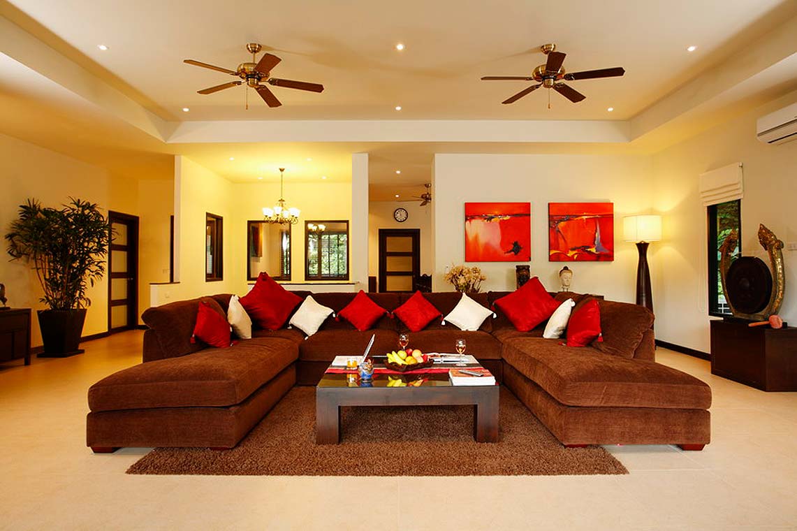 8 bedrooms Pool Villa for rent in Rawai