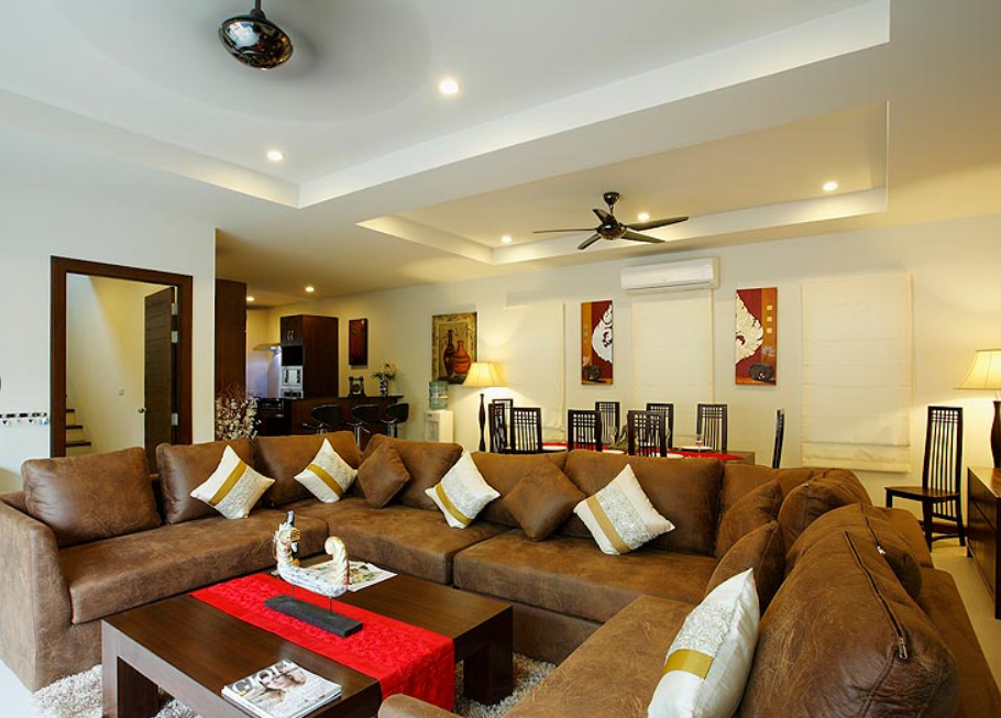 5 Bedrooms Private pool villa for rent in Rawai