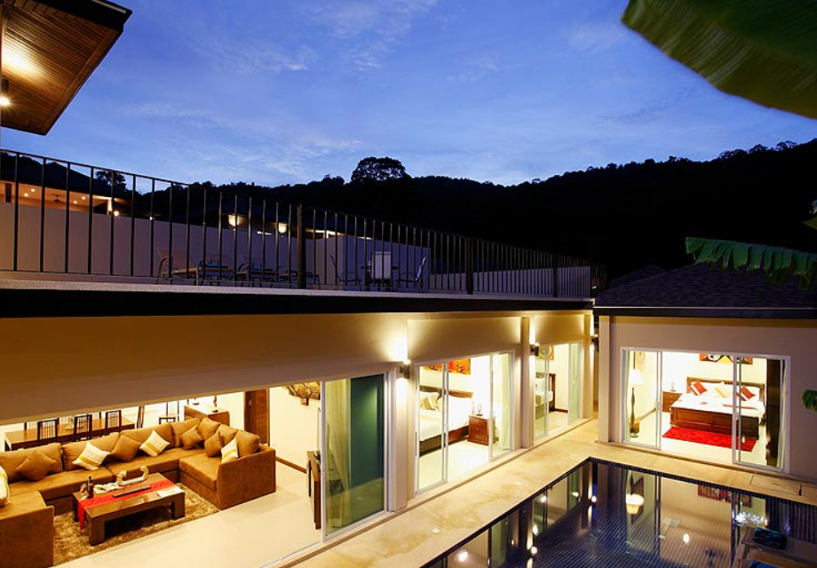 5 Bedrooms Private pool villa for rent in Rawai