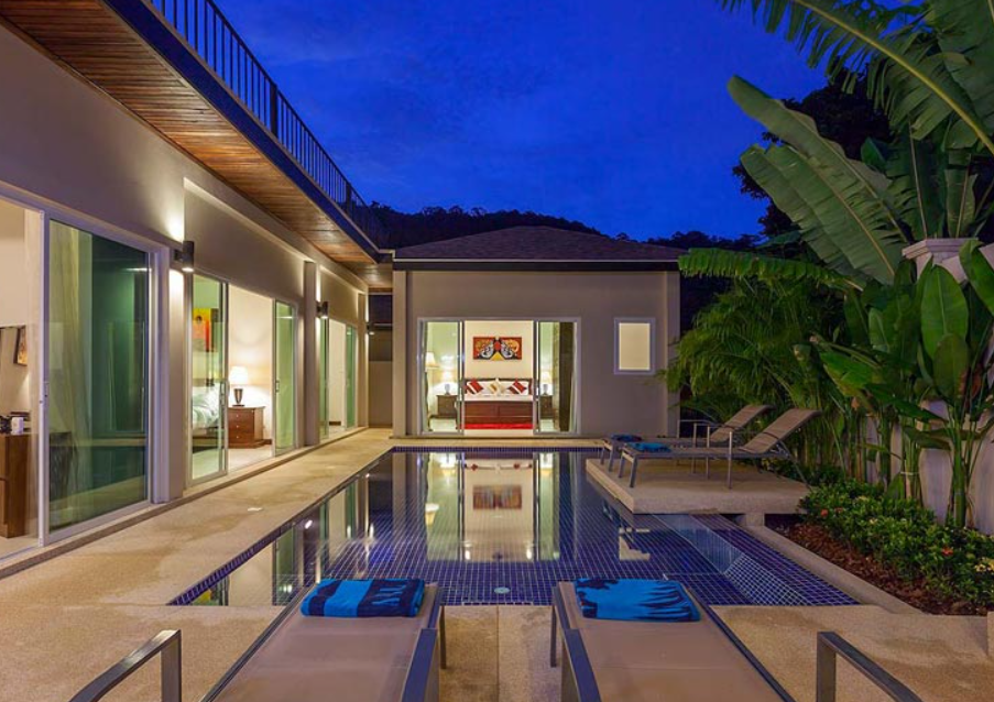 5 Bedrooms Private pool villa for rent in Rawai