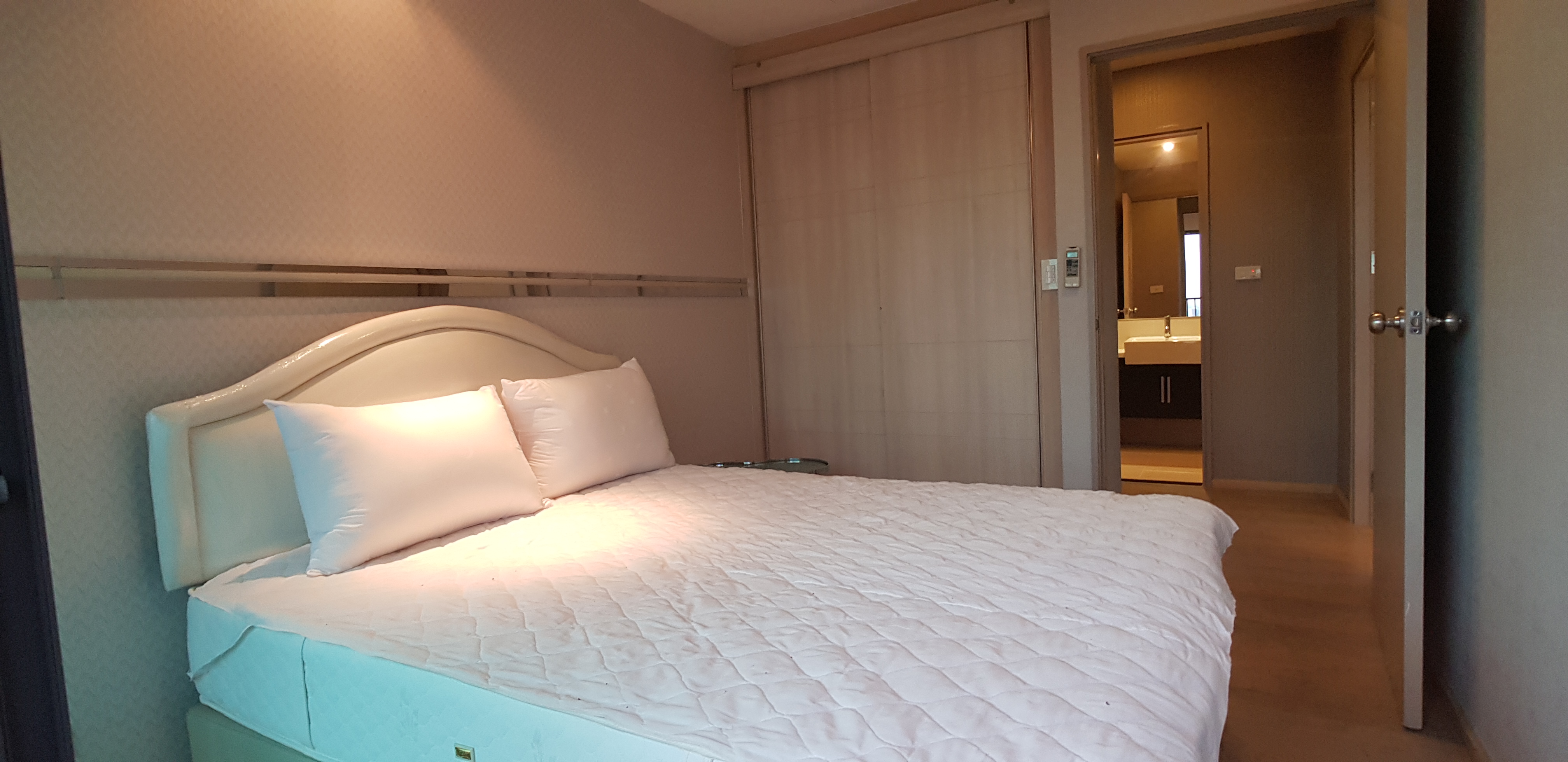Noble Remix 2 3 Bedroom Unit For Rent (Next To Thong Lo BTS)