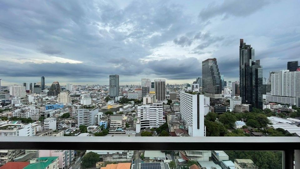 The Address Sathorn