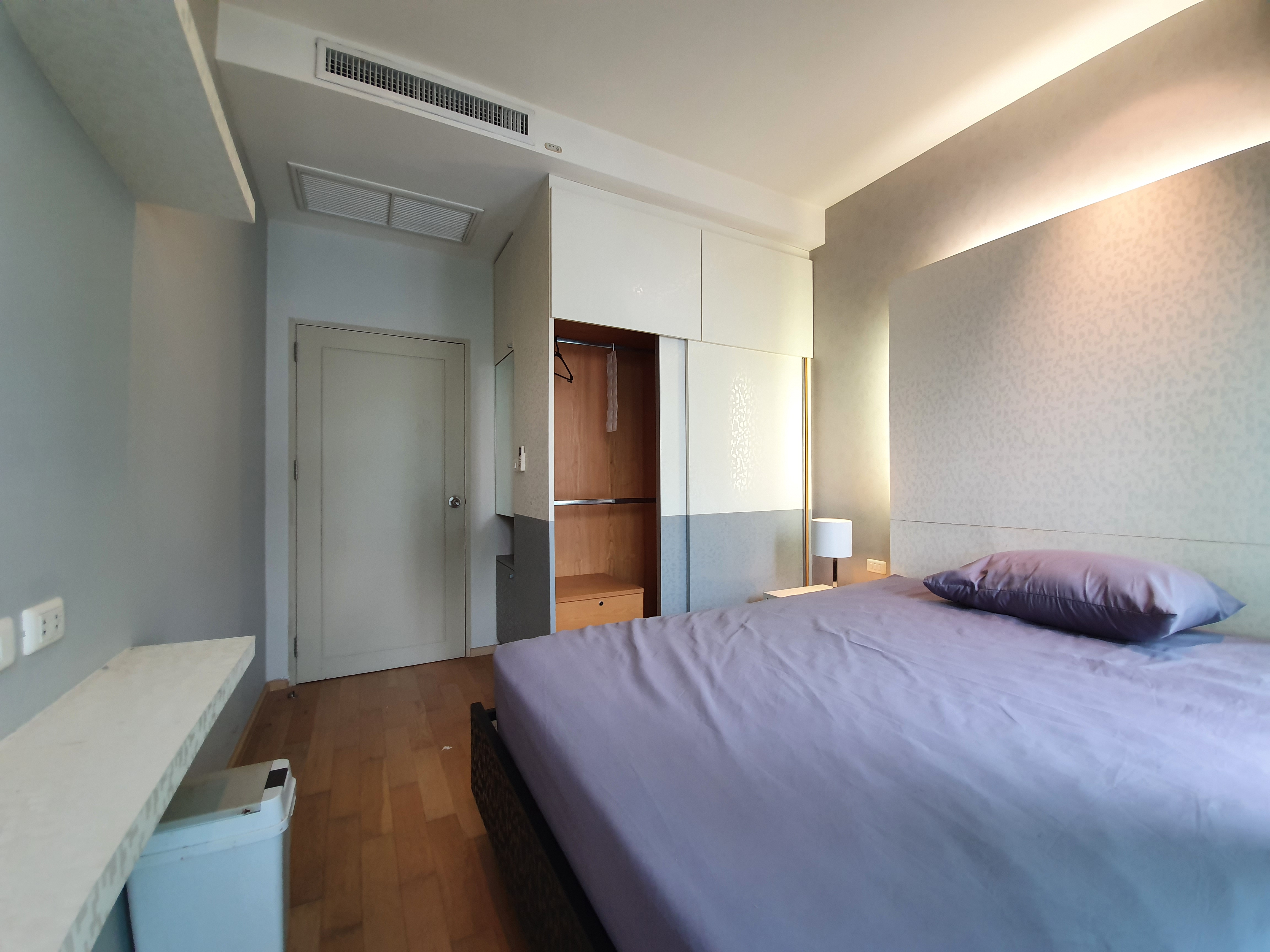 Noble Reveal 2 Bedroom Unit For Rent (Near Ekamai BTS)
