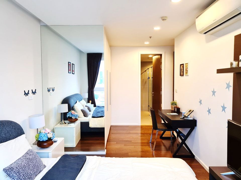 15 Sukhumvit Residences