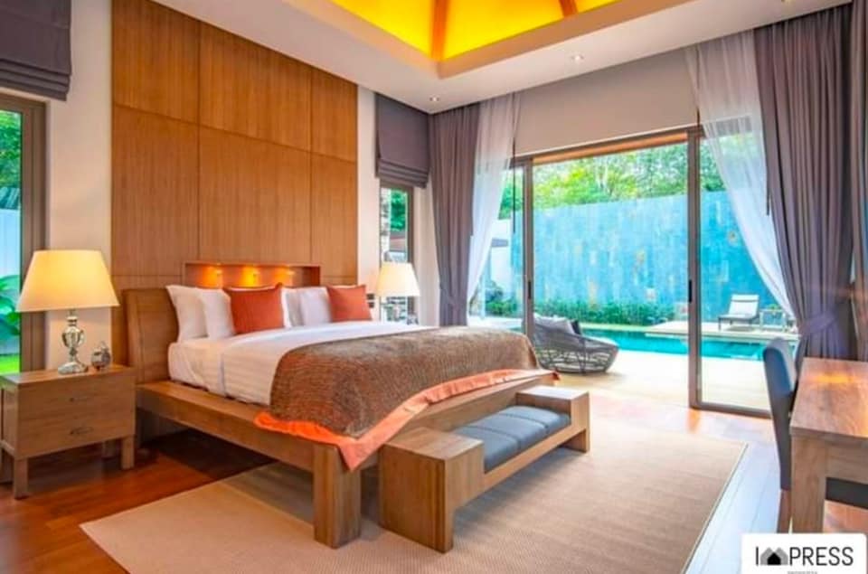 Luxury 3 Bedrooms Pool Villa for rent in Cherng Talay