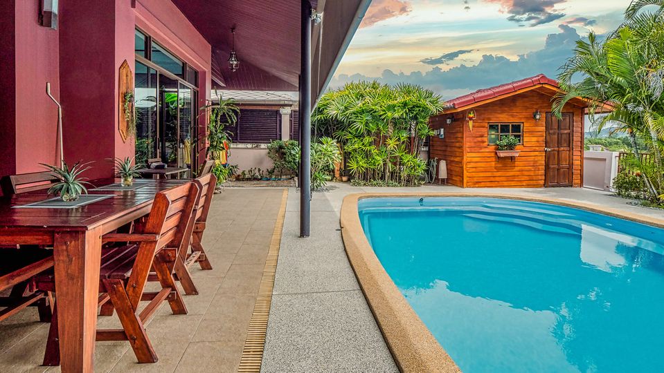 Unique 3 Bedrooms Pool Villa in Thalang
