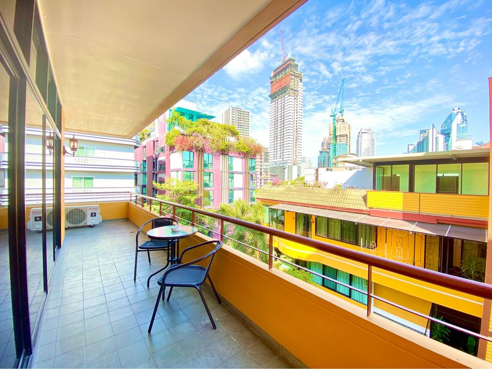 Service apartment for rent in Thonglor