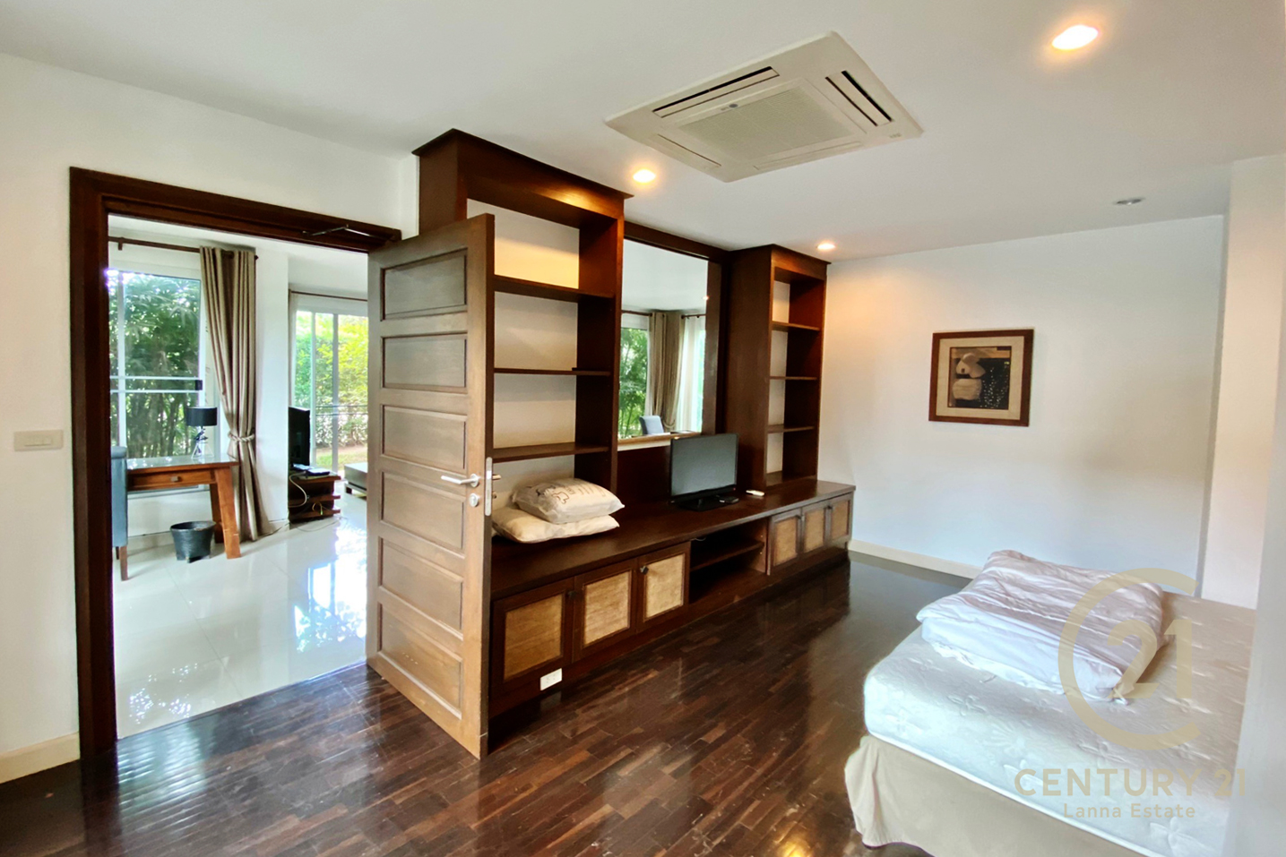1 Bedroom Condo for Rent or Sale at TNaTaRa Exclusive Residences, Su Thep, Chiang Mai