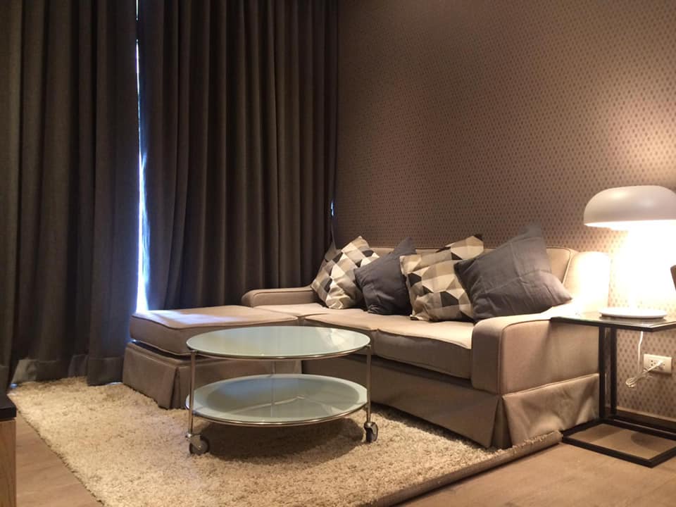 Park 24 - 1 bed / 1 bath - near BTS Phrom Phong